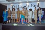 Tupur and Tapur Chatterjee at Krishna Mehta Peta Event  in Taj Land_s End on 2nd Oct 2009 (19).JPG